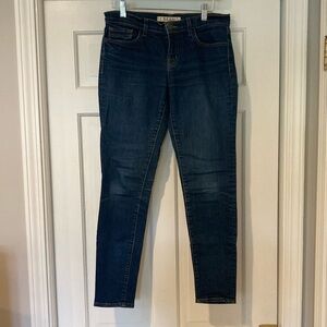 J Brand size 28 skinny jeans. EUC